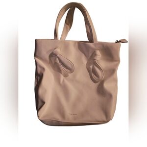 Ann Klein White Tote Bag Guc